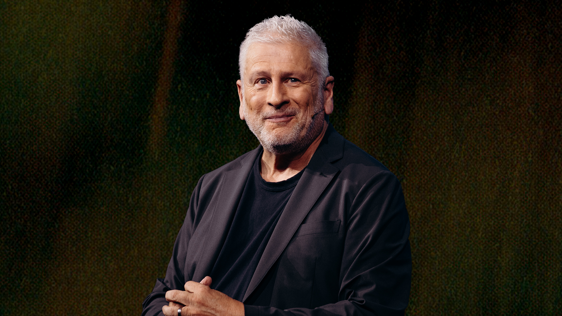 sar25-06-22-yt-talk-atl-website-photo-png9090